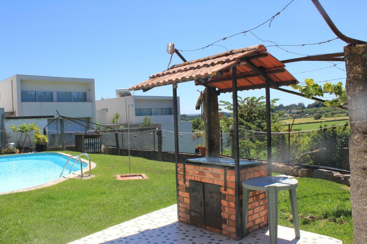 Villa Vivenda Mendes Outeiro  Exterior foto